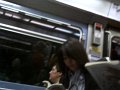 femme_dans_metro